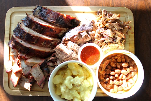 The South Smokin BBQ photo 9