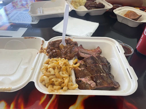 The South Smokin BBQ photo 8